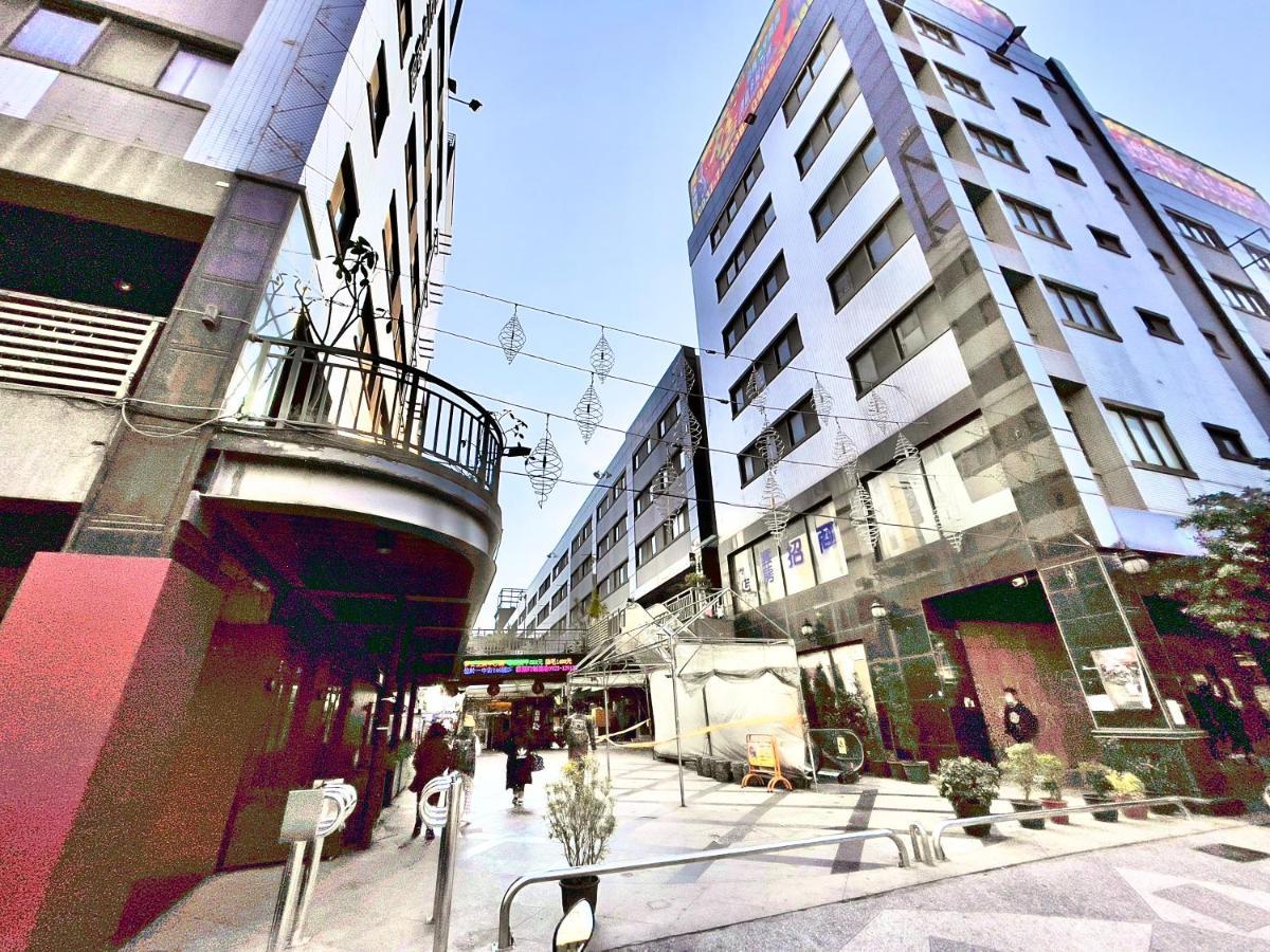 Oro旅宿 Taichung Exterior photo